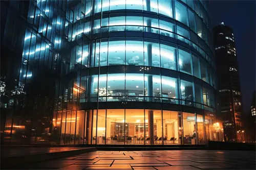 东华大学范哲逸简介